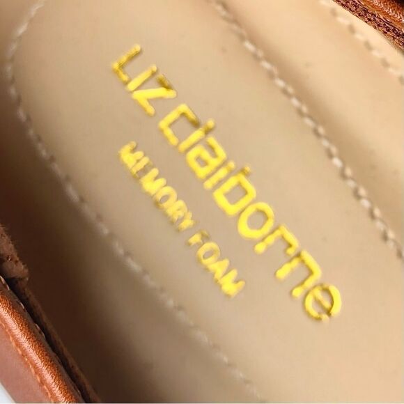 Liz Claiborne Lo Trish Loafers in Cognac Women’s 6 - Picture 8 of 9